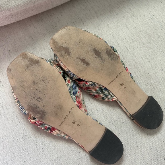 Loeffler Randall Pleated Knot Sandals - Picture 2 of 3